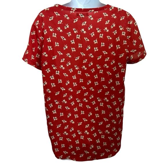 Gap Red Floral Blouse Sz Small Short Sleeve Lightweight Round Hem Relaxed Top - Picture 5 of 6